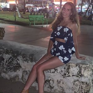 Two piece floral set